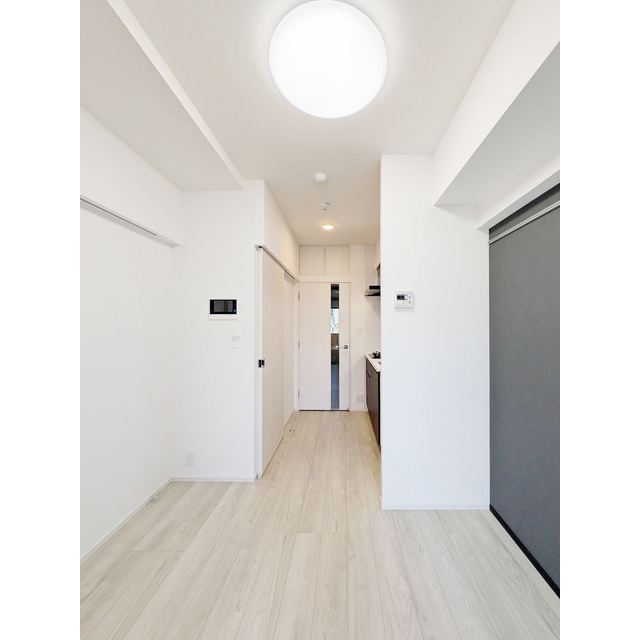 居室・リビング　家具・調度品等はＣＧ加工です。実際の賃貸住居には含まれません