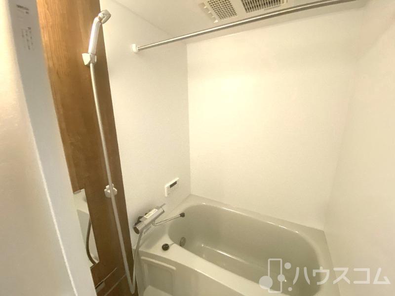ＪＲおおさか東線 ＪＲ淡路駅 徒歩10分 3階建 築1年の風呂写真