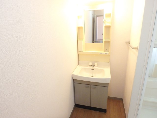 洗面設備　別部屋参考写真