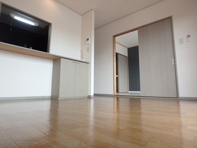居室・リビング　別部屋参考写真
