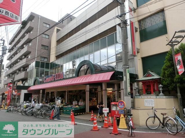 スーパー　コモディイイダ氷川台店（スーパー）まで540m