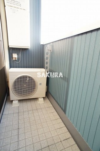 バルコニー　暖かな日差しのふりそそぐバルコニー♪