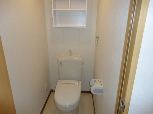 トイレ　※別室同型タイプ