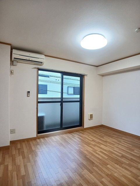 カンタービレの居間写真