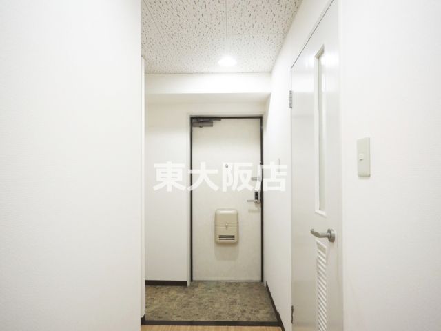 フェルザ長田の玄関写真