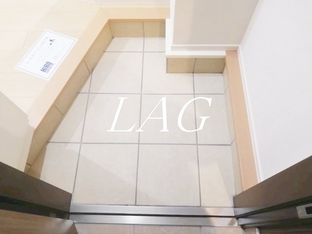 玄関　玄関です。