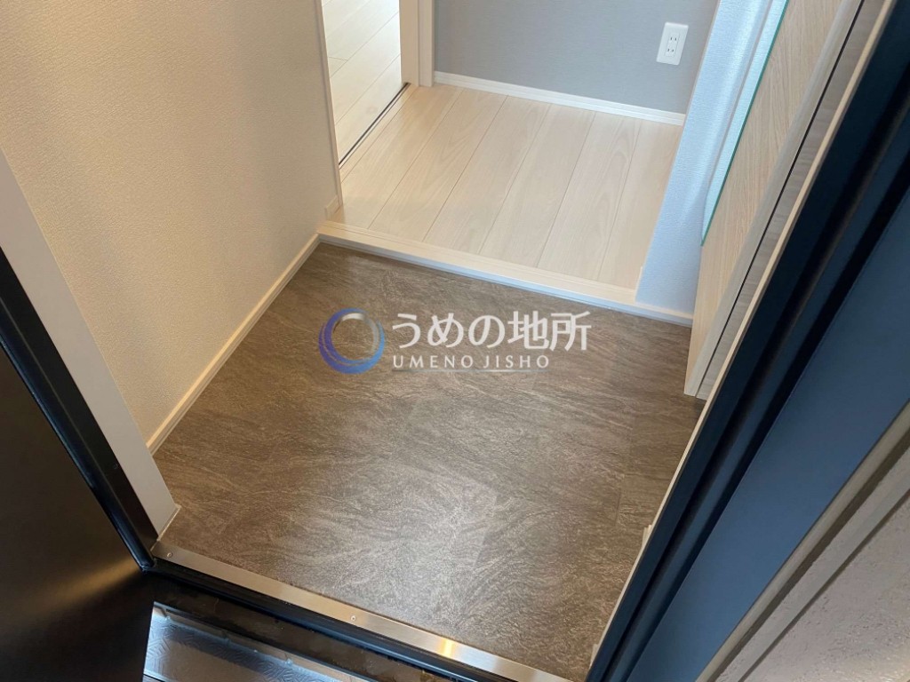 D-ROOM FIRST 大善寺駅前の玄関写真