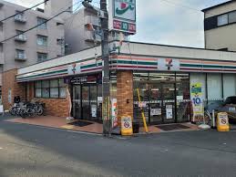 コンビニ　セブンイレブン大阪上新庄3丁目店（コンビニ）まで244m