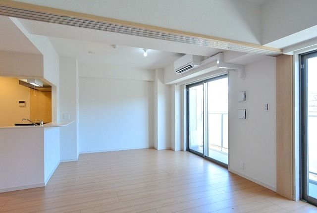その他部屋・スペース　★綺麗なフローリングの洋室です★
