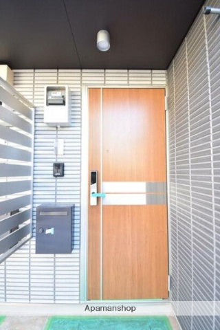小田急線 町田駅 徒歩8分 2階建 築2年の玄関写真