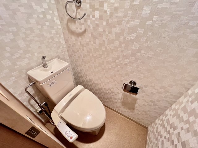 地下鉄箱崎線 呉服町駅 徒歩8分 20階建 築21年のトイレ写真