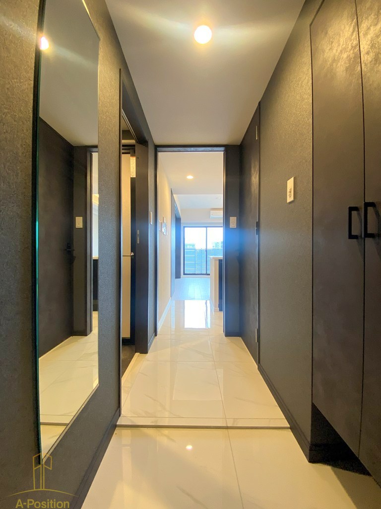 玄関　S-RESIDENCE難波西alter