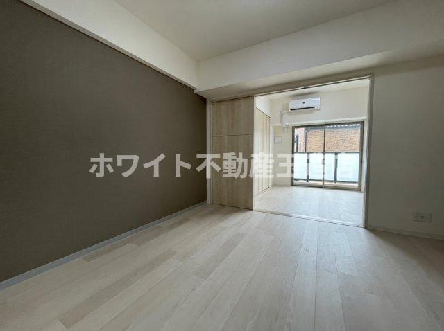 地下鉄中央線 深江橋駅 徒歩10分 7階建 築4年の居間写真