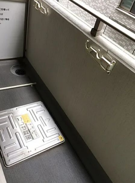 バルコニー　バルコニー