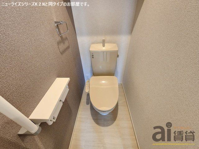 ＪＲ中央線 武蔵小金井駅 バス乗車時間：3分 最寄りバス停で下車 徒歩9分 2階建 新築のトイレ写真