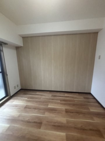 キャッスルプラザ壱番館の居間写真