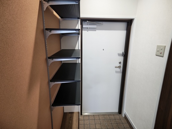 玄関　※別部屋の写真です