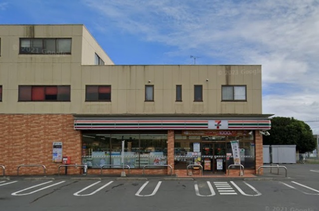 コンビニ　セブンイレブン 磐田下野部店（コンビニ）まで1114m
