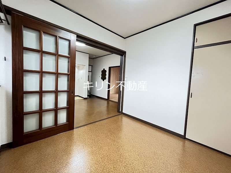 居室・リビング　同建会社同モデル