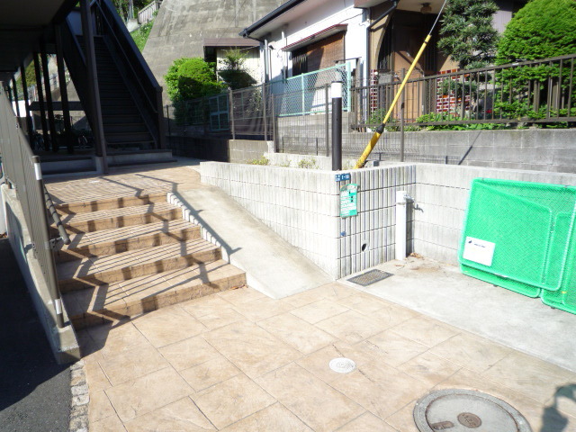 エントランス　建物入り口