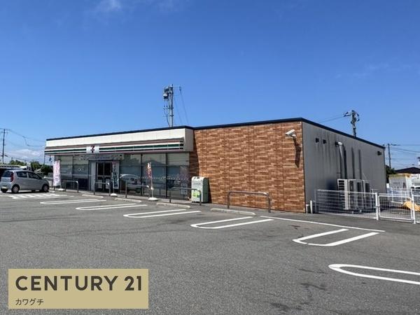コンビニ　セブンイレブン宇部厚南中央店（コンビニ）まで616m