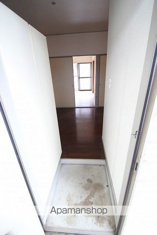 ウィステリアハイムの玄関写真