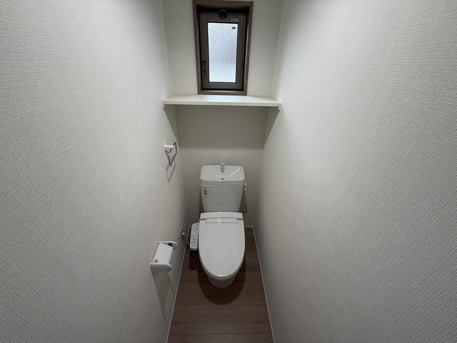 アヴェニールシラハギのトイレ写真