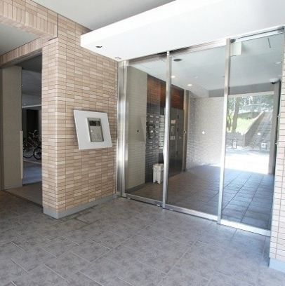地下鉄御堂筋線 江坂駅 徒歩5分 築15年