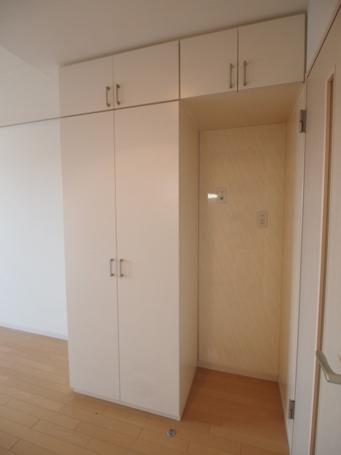 収納　洋室収納　※別部屋参考写真