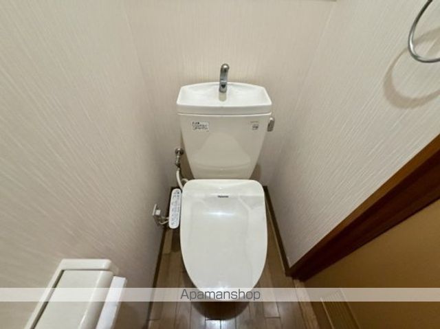 ＪＲ福塩線 近田駅 徒歩12分 2階建 築32年のトイレ写真