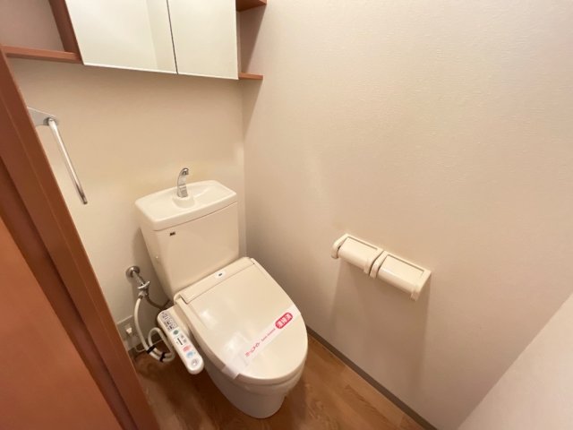 トイレ　シャワー付トイレ