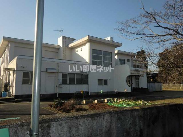 幼稚園・保育園　中屋保育所（幼稚園・保育園）まで1179m