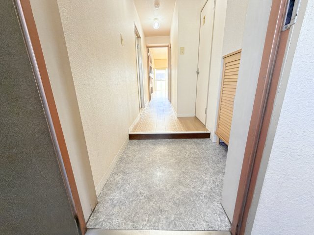 アーバニア福池の玄関写真