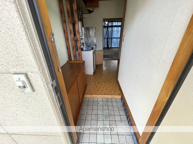 星コーポの玄関写真