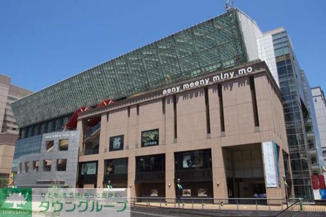 ショッピングセンター　博多リバレインモールby　TAKASHIMAYA（ショッピングセンター）まで520m