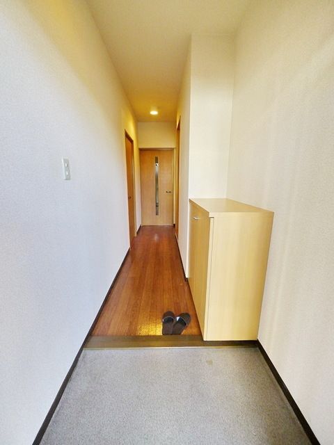 ヴェルデ柳沢の玄関写真
