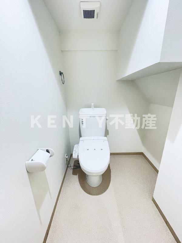 トイレ　清潔感のあるトイレです