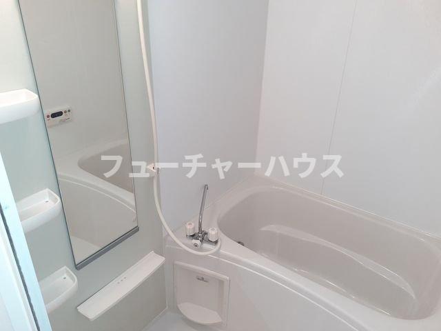 バス・シャワールーム　お風呂で日々の疲れを落としましょう