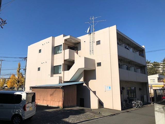 だるま堂ビルの建物外観