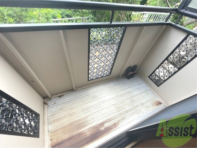 バルコニー　バルコニーがあるので洗濯物は外に干せそうですね～