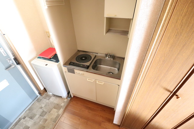 キッチン　２０３号室