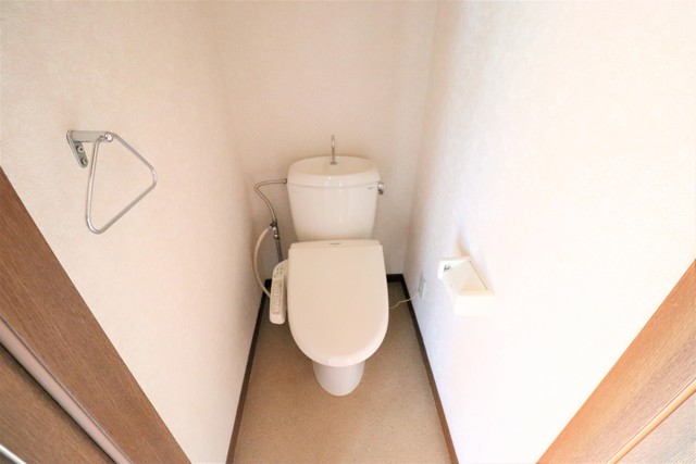 トイレ　２０３号室