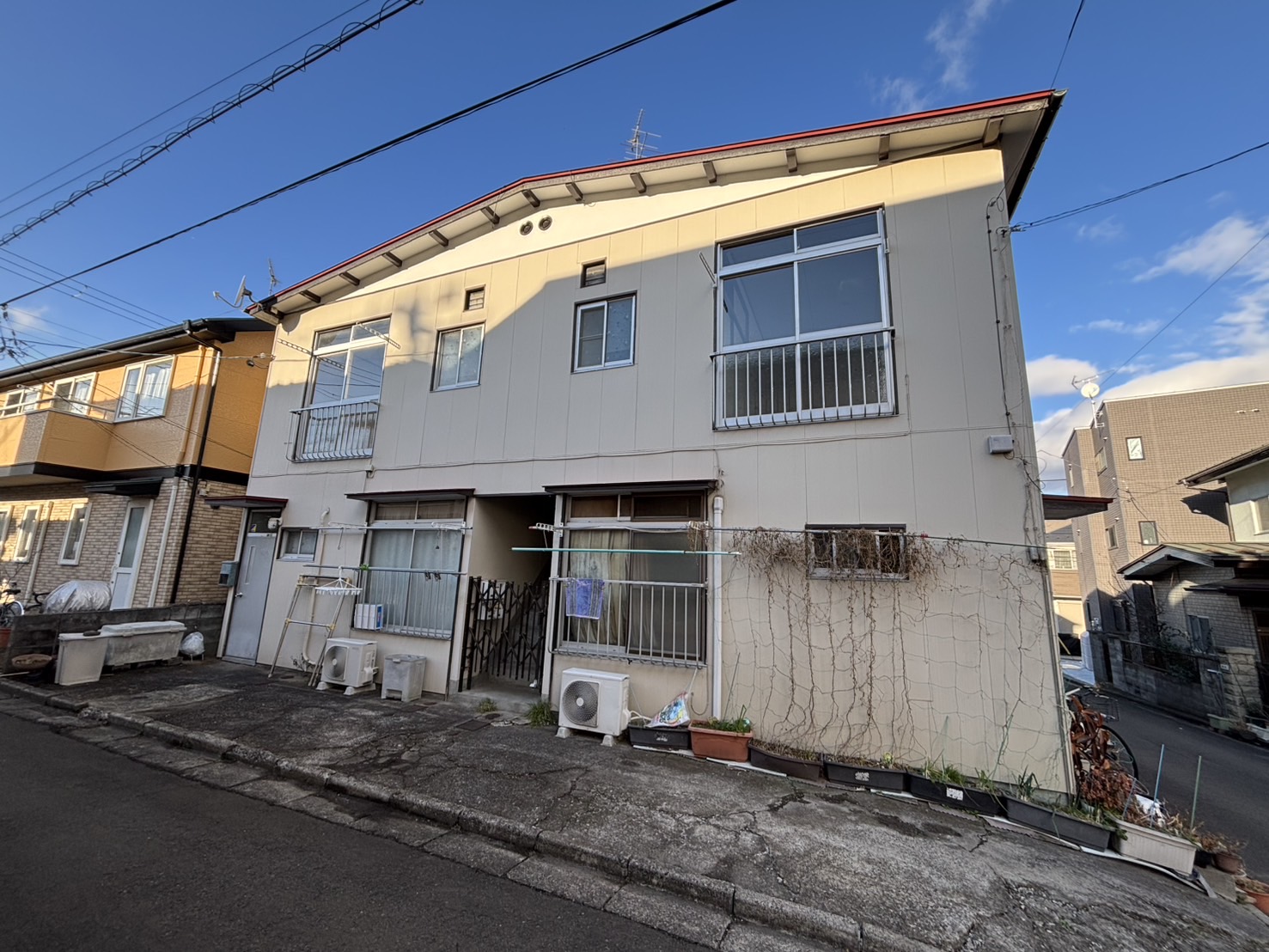 花のコーポラスの建物外観