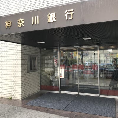 【メインステージ横濱関内の銀行】