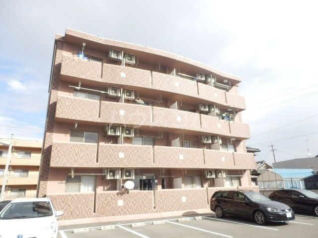 浜松市中央区舞阪町浜田のマンションの建物外観