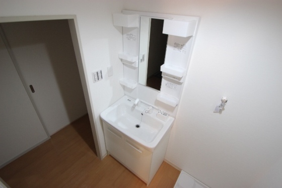 洗面設備　※別部屋の写真です