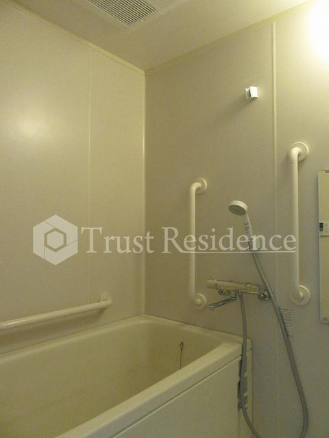 バス・シャワールーム　風呂