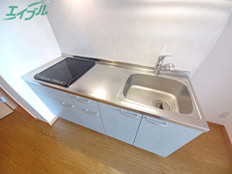 キッチン　同型参考写真