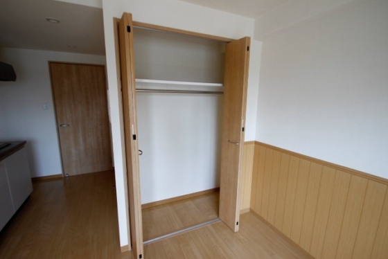 収納　※別部屋の写真です