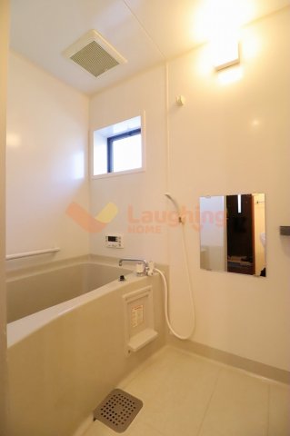 バス・シャワールーム　お風呂です